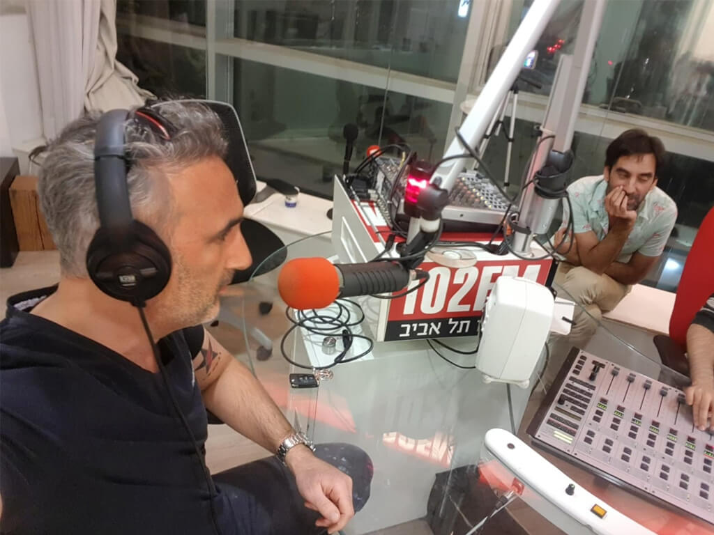 RADIO1
